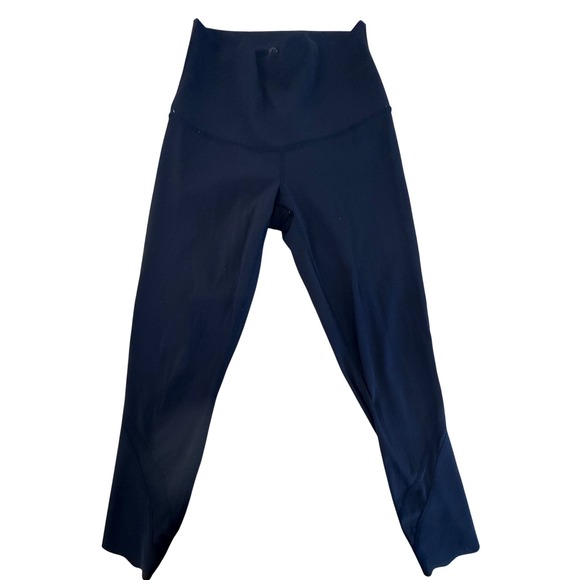 lululemon athletica Pants - Lululemon Black Scalloped Hem Wunder Under High Rise Legging Size 2 Crop Sporty